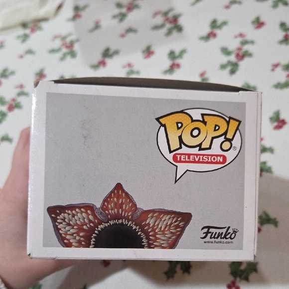 Funko Pop Stranger Things Demogorgon Figure with Red and Black Details - Picture 3 of 4
